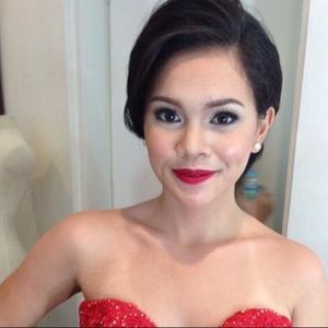 Meet your Posher, Eurika